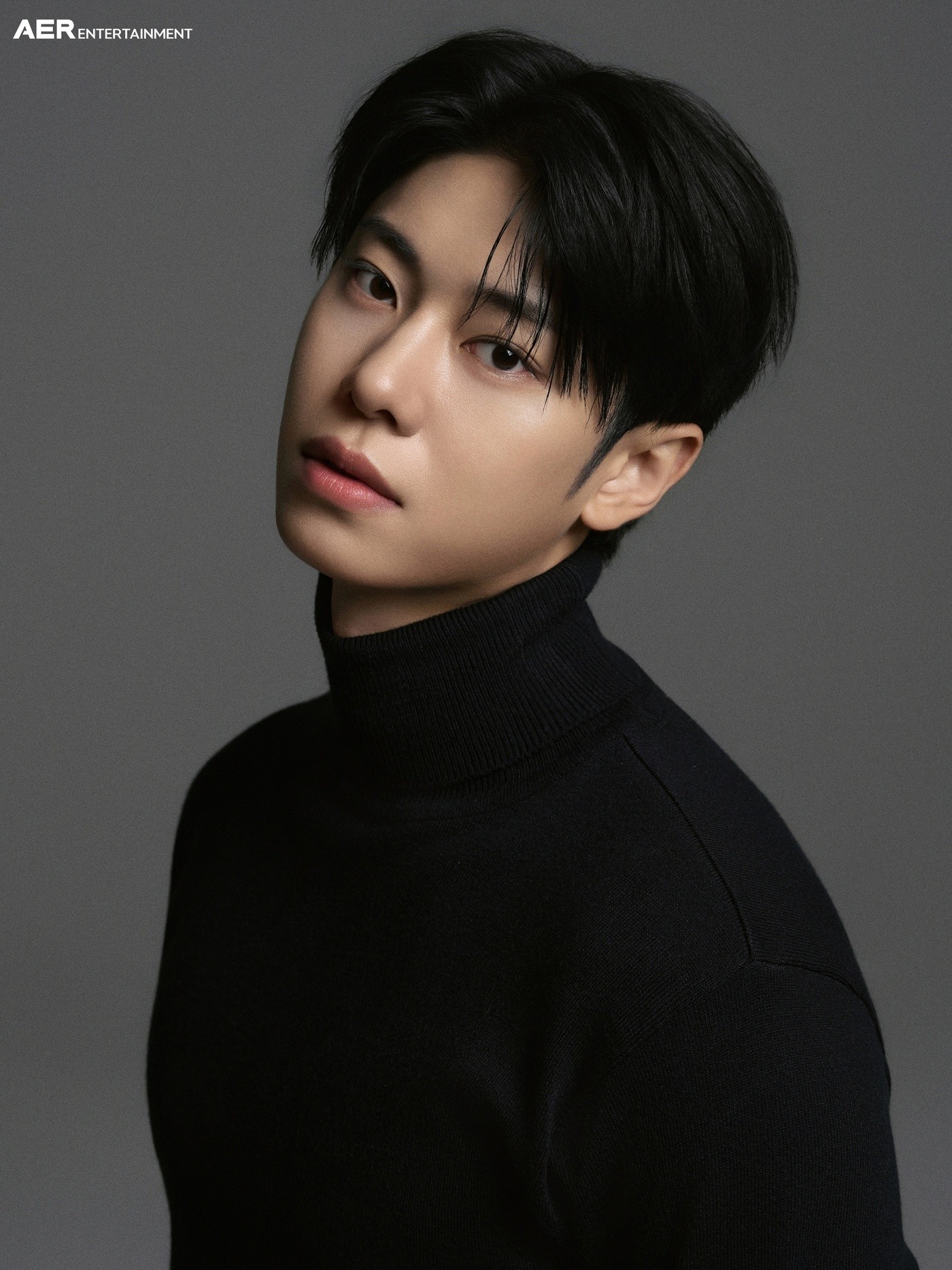 AB6IX キム・ドンヒョン、本格的に俳優活動···チンギョン・ハン